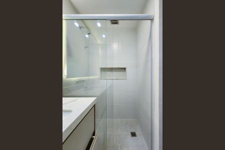 Apartamento para alugar com 66m², 2 quartos e 1 vagaBanheiro Social 