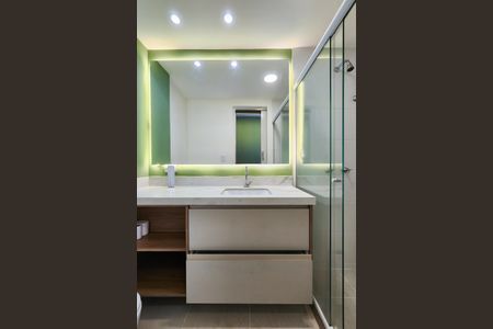 Apartamento para alugar com 66m², 2 quartos e 1 vagaBanheiro Social