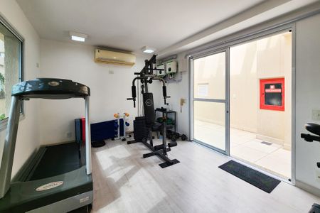 Apartamento para alugar com 66m², 2 quartos e 1 vagaÁrea Comum 