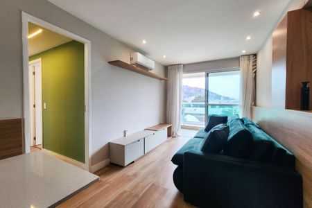 Sala  de apartamento para alugar com 2 quartos, 66m² em Vila Isabel, Rio de Janeiro