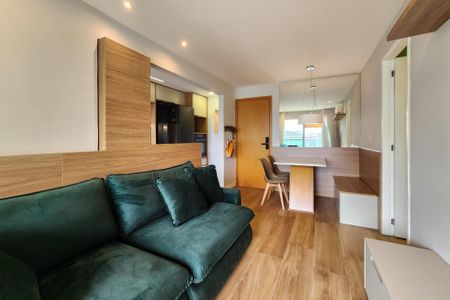 Apartamento para alugar com 66m², 2 quartos e 1 vagaSala 