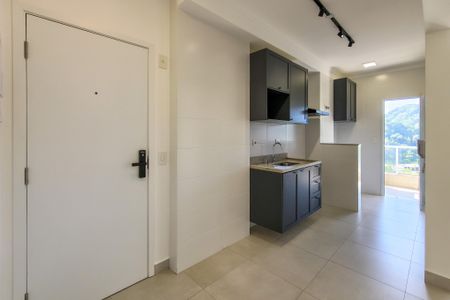 Apartamento para alugar com 65m², 2 quartos e 1 vagaCozinha 