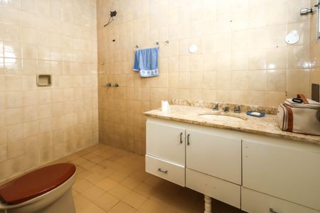 Casa à venda com 265m², 3 quartos e 3 vagasQuarto 1 (Suíte)