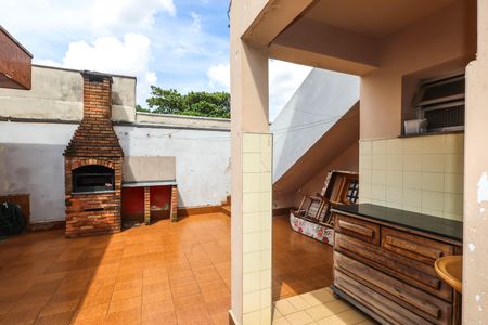 Casa à venda com 265m², 3 quartos e 3 vagasQuintal