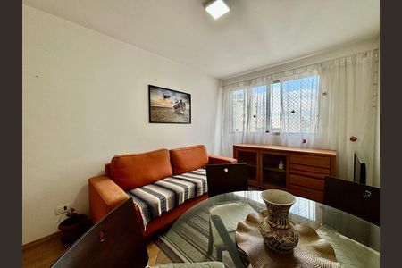 Apartamento à venda com 50m², 2 quartos e 1 vaga Apartamento à venda com 50m², 2 quartos e 1 vagaSala