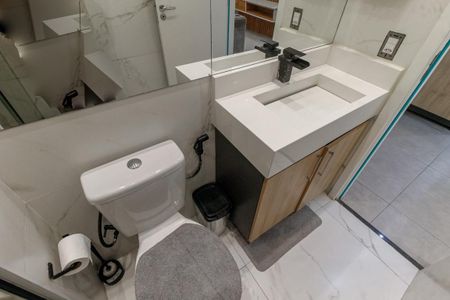 Banheiro de apartamento para alugar com 2 quartos, 36m² em Paraisópolis, São Paulo