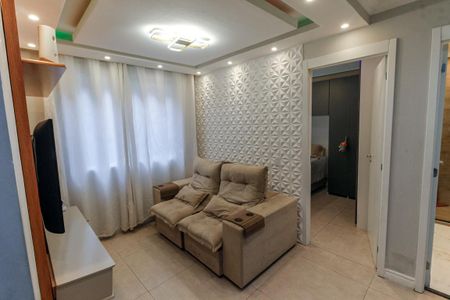 Sala de apartamento para alugar com 2 quartos, 36m² em Paraisópolis, São Paulo