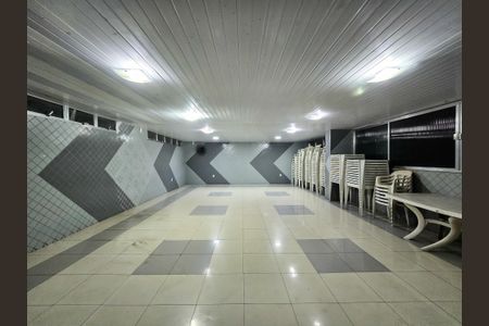 Apartamento à venda com 60m², 2 quartos e 1 vagaÁrea comum - Salão de festas