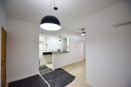 Apartamento à venda com 60m², 2 quartos e 1 vagaSala