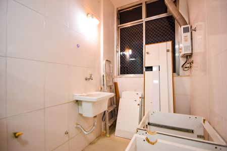 Apartamento à venda com 60m², 2 quartos e 1 vagaÁrea de Serviço