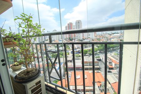 Apartamento à venda com 74m², 3 quartos e 2 vagasVaranda da Suíte