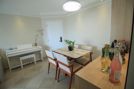 Apartamento à venda com 74m², 3 quartos e 2 vagasSala