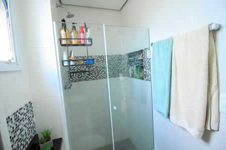 Apartamento à venda com 74m², 3 quartos e 2 vagasBanheiro da Suíte