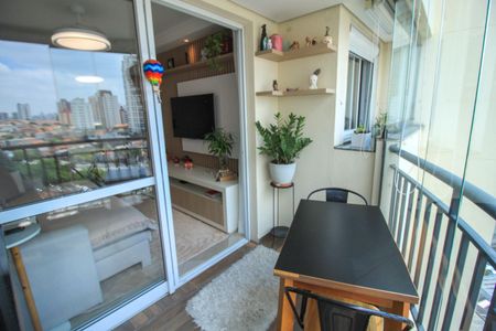 Apartamento à venda com 74m², 3 quartos e 2 vagasVaranda da Sala