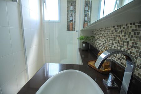 Apartamento à venda com 74m², 3 quartos e 2 vagasBanheiro Social