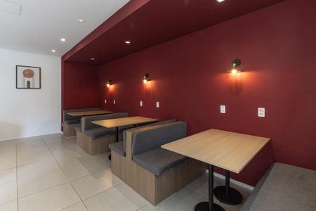 Apartamento para alugar com 25m², 1 quarto e sem vaga Apartamento para alugar com 25m², 1 quarto e sem vagaSalão de festas