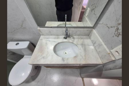 Apartamento à venda com 42m², 1 quarto e 1 vaga Apartamento à venda com 42m², 1 quarto e 1 vagaBanheiro