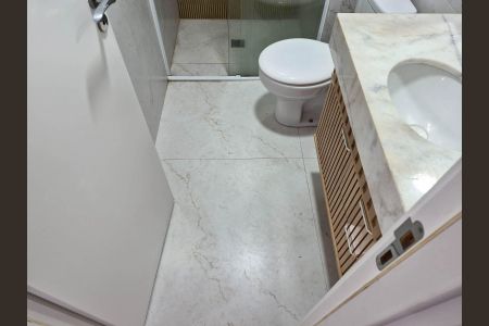 Apartamento à venda com 42m², 1 quarto e 1 vaga Apartamento à venda com 42m², 1 quarto e 1 vagaBanheiro