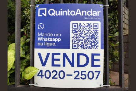 Apartamento para alugar com 206m², 4 quartos e 2 vagas Apartamento para alugar com 206m², 4 quartos e 2 vagasPlaca