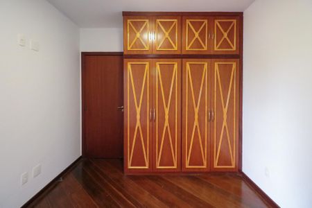 Apartamento para alugar com 206m², 4 quartos e 2 vagas Apartamento para alugar com 206m², 4 quartos e 2 vagasQuarto 1