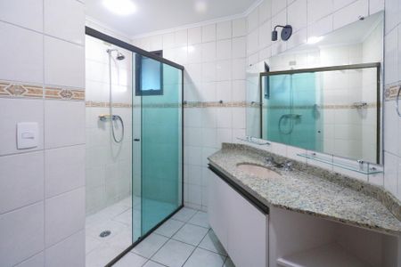 Apartamento para alugar com 206m², 4 quartos e 2 vagas Apartamento para alugar com 206m², 4 quartos e 2 vagasBanheiro Social