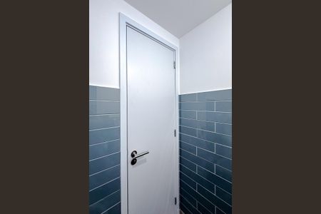 Banheiro de kitnet/studio para alugar com 1 quarto, 21m² em Vila Mariana, São Paulo