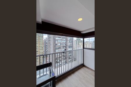 Varanda de kitnet/studio para alugar com 1 quarto, 21m² em Vila Mariana, São Paulo
