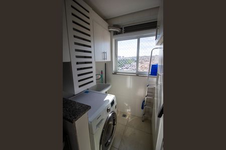 Apartamento para alugar com 67m², 2 quartos e 2 vagasÁrea de Serviço