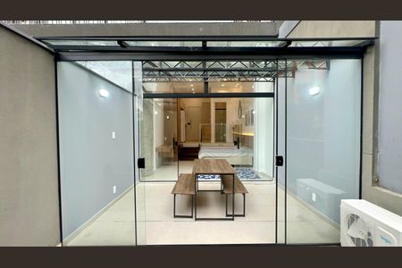 Studio à venda com 60m², 1 quarto e 1 vagaVaranda