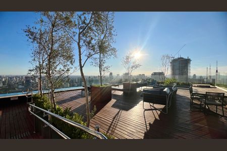 Studio à venda com 60m², 1 quarto e 1 vagaPiscina