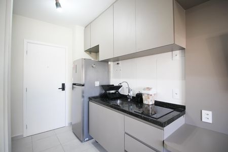 Casa de condomínio para alugar com 25m², 1 quarto e sem vaga Casa de condomínio para alugar com 25m², 1 quarto e sem vagaStudio