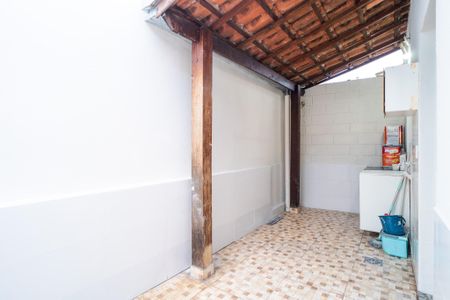 Casa para alugar com 60m², 1 quarto e 1 vagaÁrea de Serviço