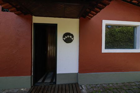 Casa à venda com 350m², 5 quartos e 2 vagasSauna