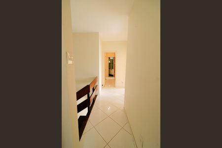 Casa à venda com 350m², 5 quartos e 2 vagasCorredor