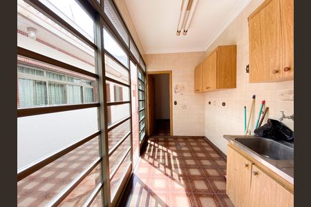 Casa para alugar com 396m², 3 quartos e 6 vagas Casa para alugar com 396m², 3 quartos e 6 vagasÁrea de Serviço