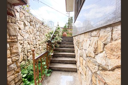 Casa para alugar com 396m², 3 quartos e 6 vagas Casa para alugar com 396m², 3 quartos e 6 vagasÁrea comum