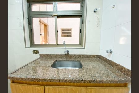 Casa para alugar com 396m², 3 quartos e 6 vagas Casa para alugar com 396m², 3 quartos e 6 vagasCozinha de Serviço