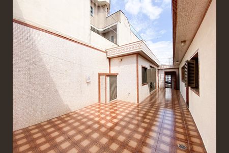 Casa para alugar com 396m², 3 quartos e 6 vagas Casa para alugar com 396m², 3 quartos e 6 vagasÁrea comum