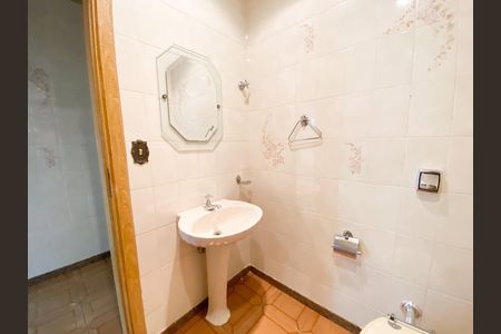 Casa para alugar com 396m², 3 quartos e 6 vagas Casa para alugar com 396m², 3 quartos e 6 vagasÁrea comum