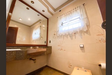 Casa para alugar com 396m², 3 quartos e 6 vagas Casa para alugar com 396m², 3 quartos e 6 vagasLavabo