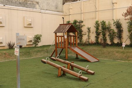 Apartamento para alugar com 39m², 2 quartos e sem vagaÁrea comum