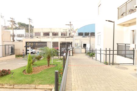 Apartamento para alugar com 39m², 2 quartos e sem vagaÁrea comum