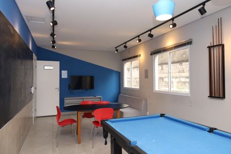 Apartamento para alugar com 39m², 2 quartos e sem vagaÁrea comum - Salão de jogos