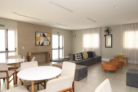 Apartamento para alugar com 39m², 2 quartos e sem vagaÁrea comum