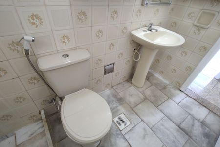 Banheiro Social de apartamento para alugar com 3 quartos, 78m² em Freguesia (jacarepaguá), Rio de Janeiro