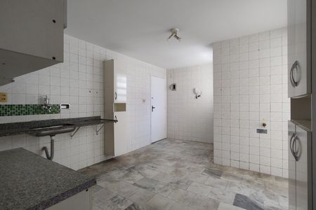 Apartamento para alugar com 78m², 3 quartos e 1 vagaCozinha - Armários