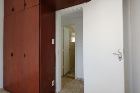 Apartamento para alugar com 78m², 3 quartos e 1 vagaQuarto 1 - Armários