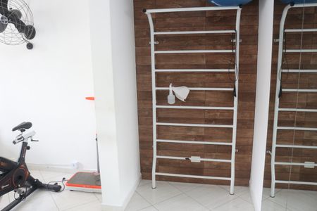 Apartamento para alugar com 67m², 2 quartos e 2 vagasÁrea comum - Academia