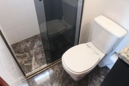 Apartamento para alugar com 67m², 2 quartos e 2 vagasBanheiro da Suíte
