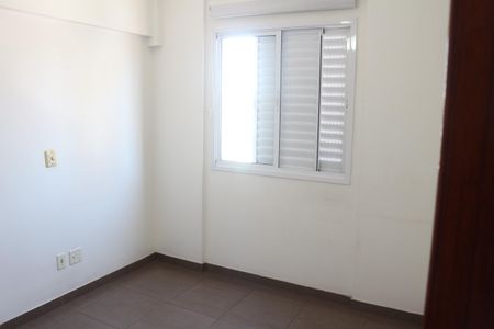 Apartamento para alugar com 67m², 2 quartos e 2 vagasQuarto
